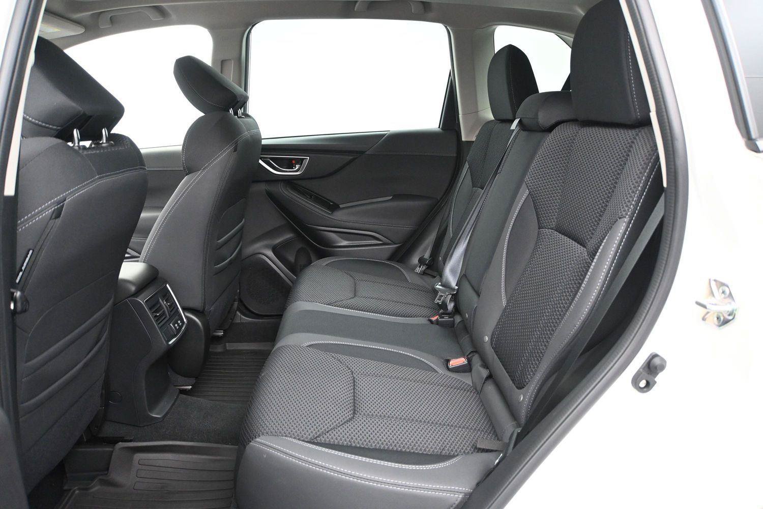 Used 2023 Subaru Forester Premium AWD/4WD image 10