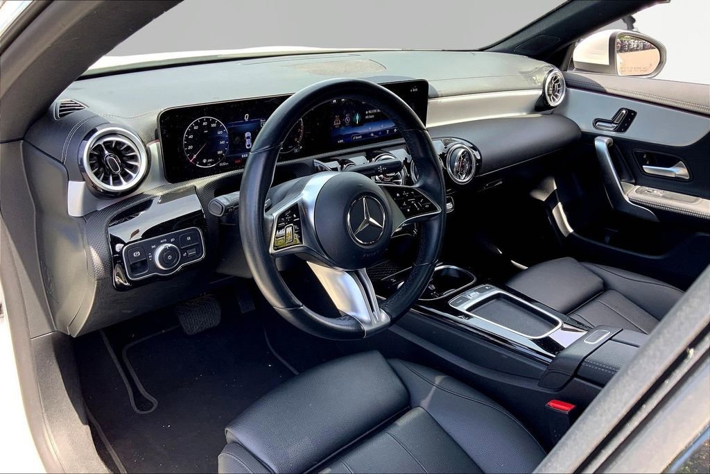 Used 2025 Mercedes-Benz CLA 250 4MATIC image 12