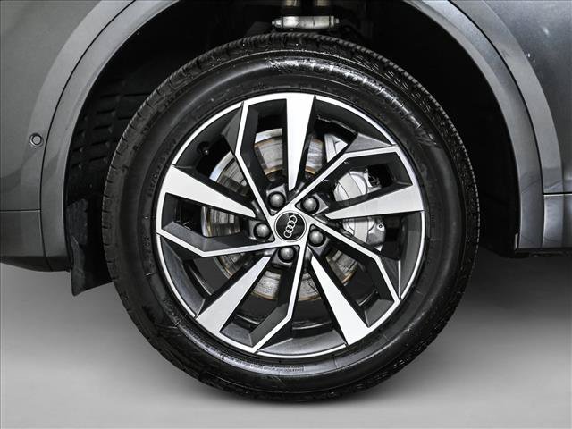 Used 2023 Audi Q5 2.0T Prestige w/ Prestige Package AWD/4WD image 25