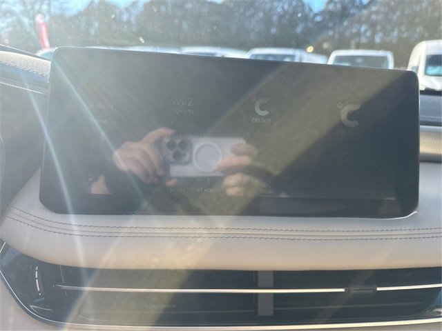 Used 2023 INFINITI QX60 Luxe image 17