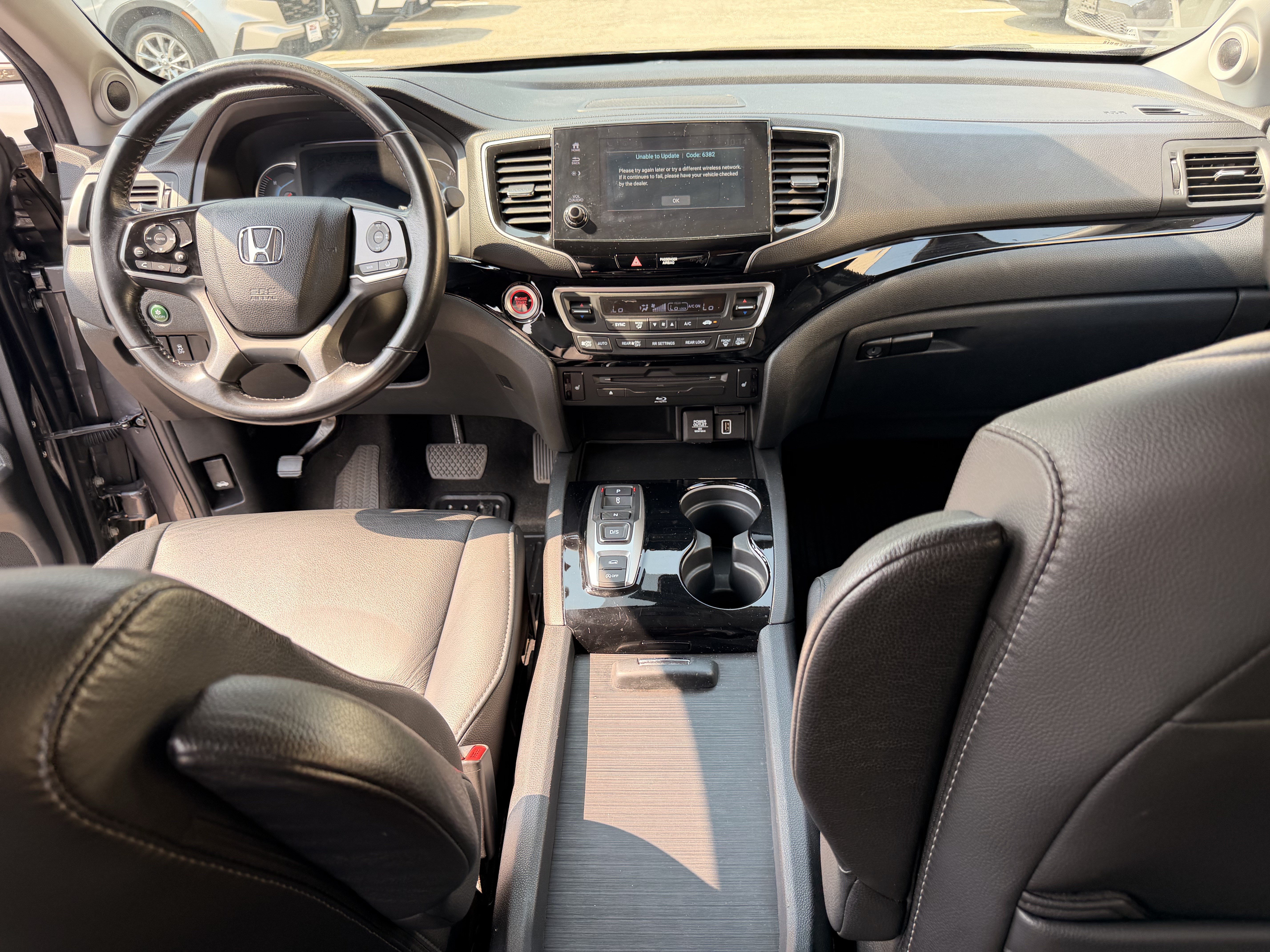 Used 2021 Honda Pilot Touring image 16