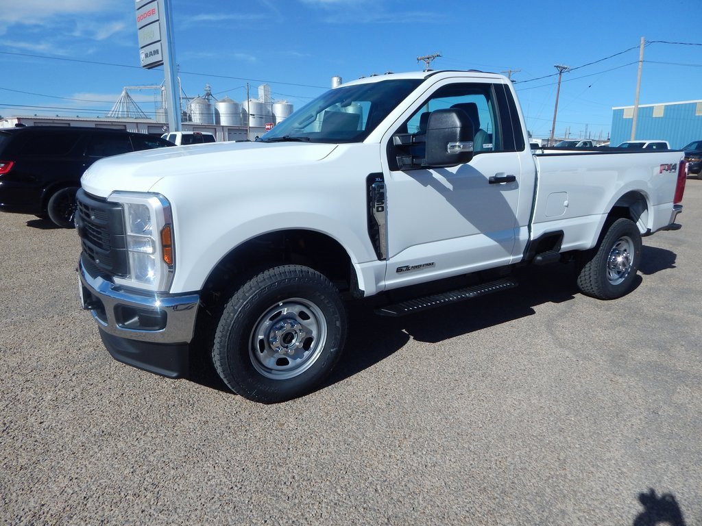 New 2026 Ford F350 4x4 Regular Cab Super Duty image 8