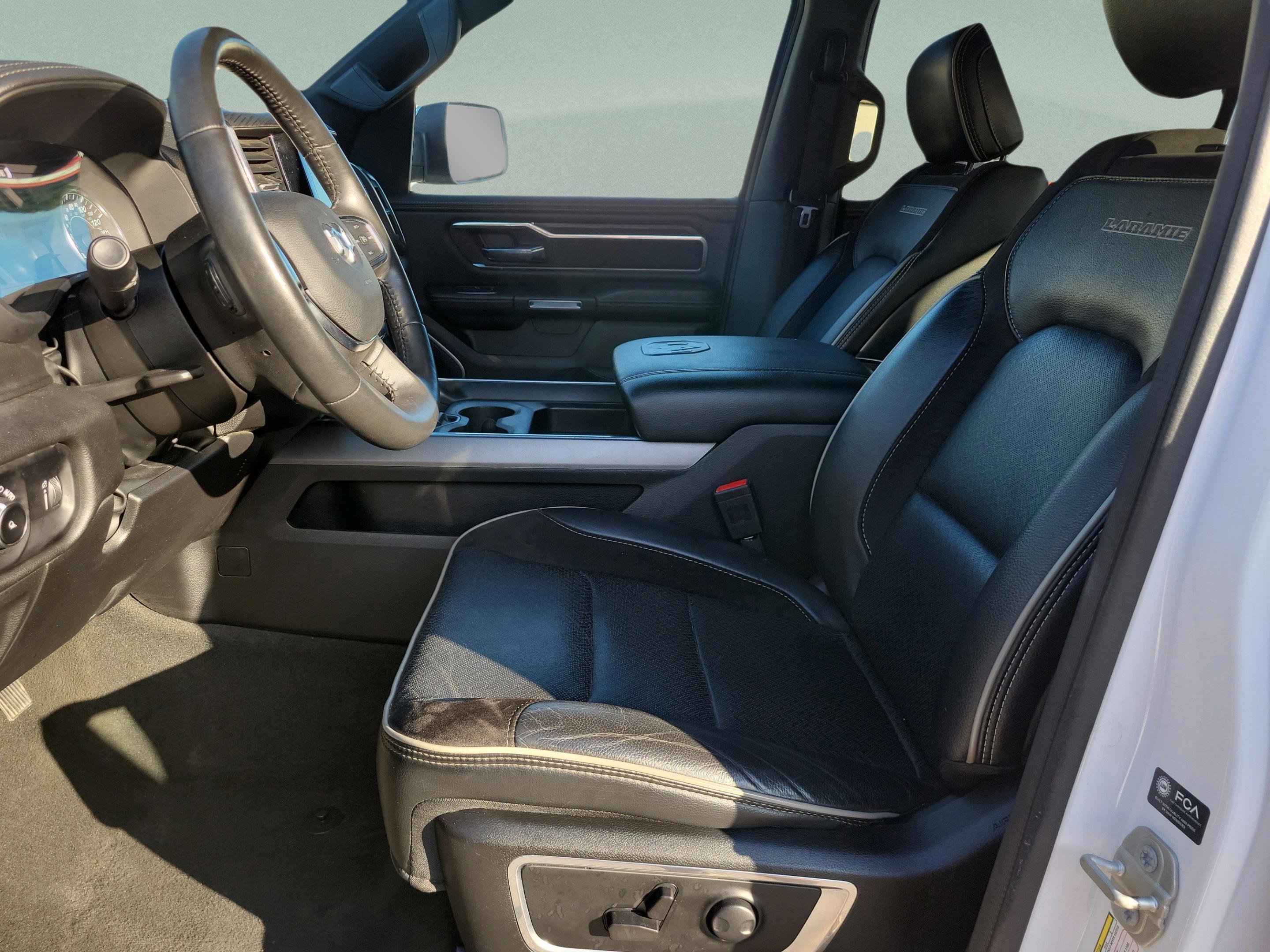 Used 2024 RAM 1500 Laramie image 12