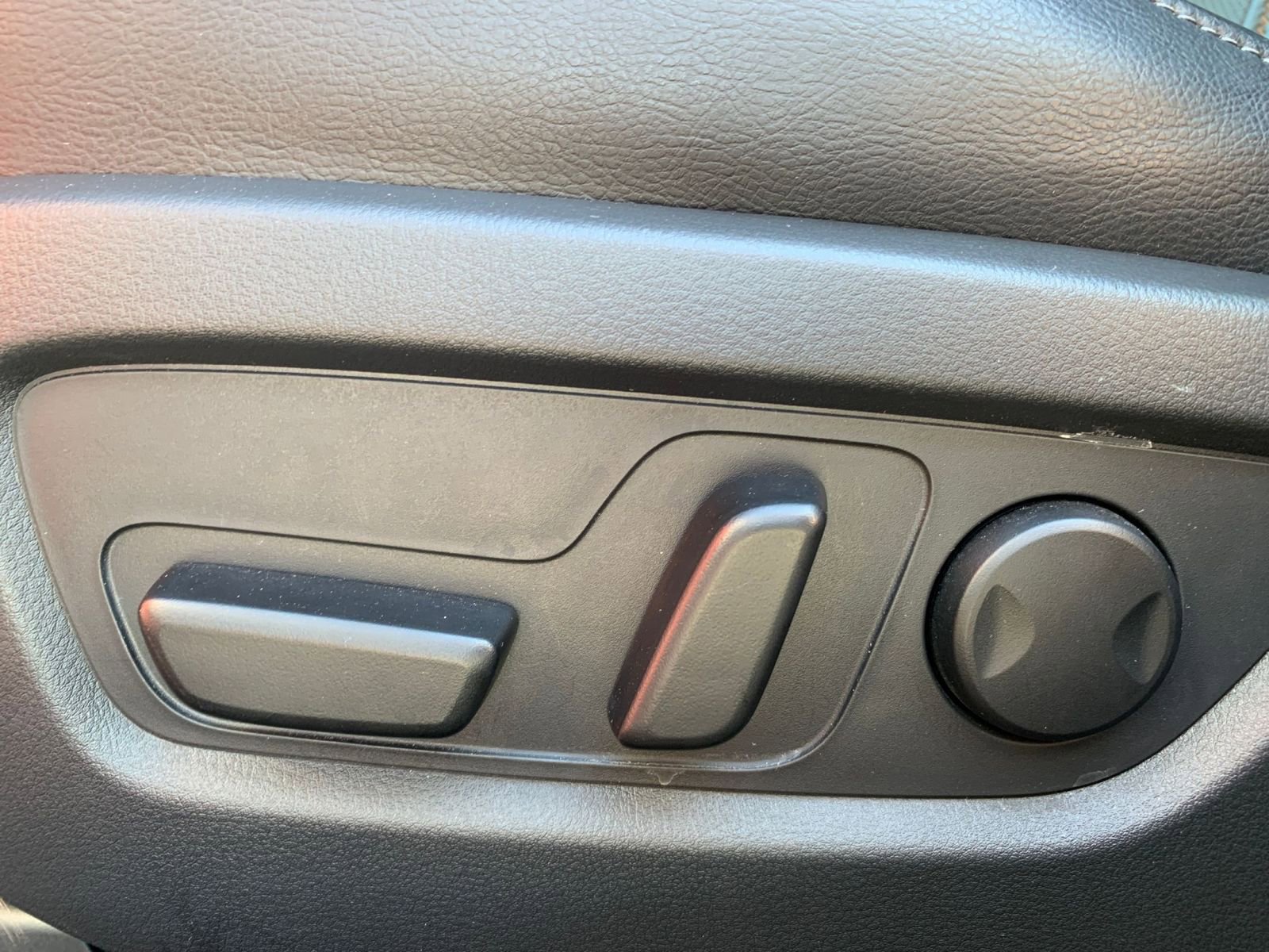 Used 2025 MAZDA CX-50 2.5 Hybrid w/ Premium Plus Pkg image 22