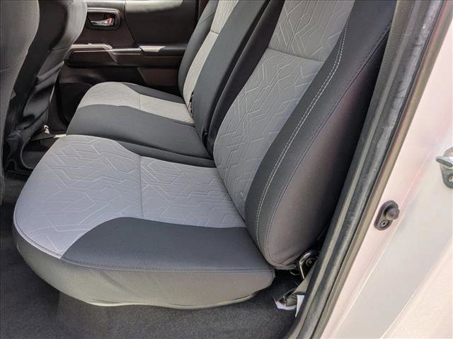 Used 2022 Toyota Tacoma TRD Sport w/ Technology Package RWD image 17