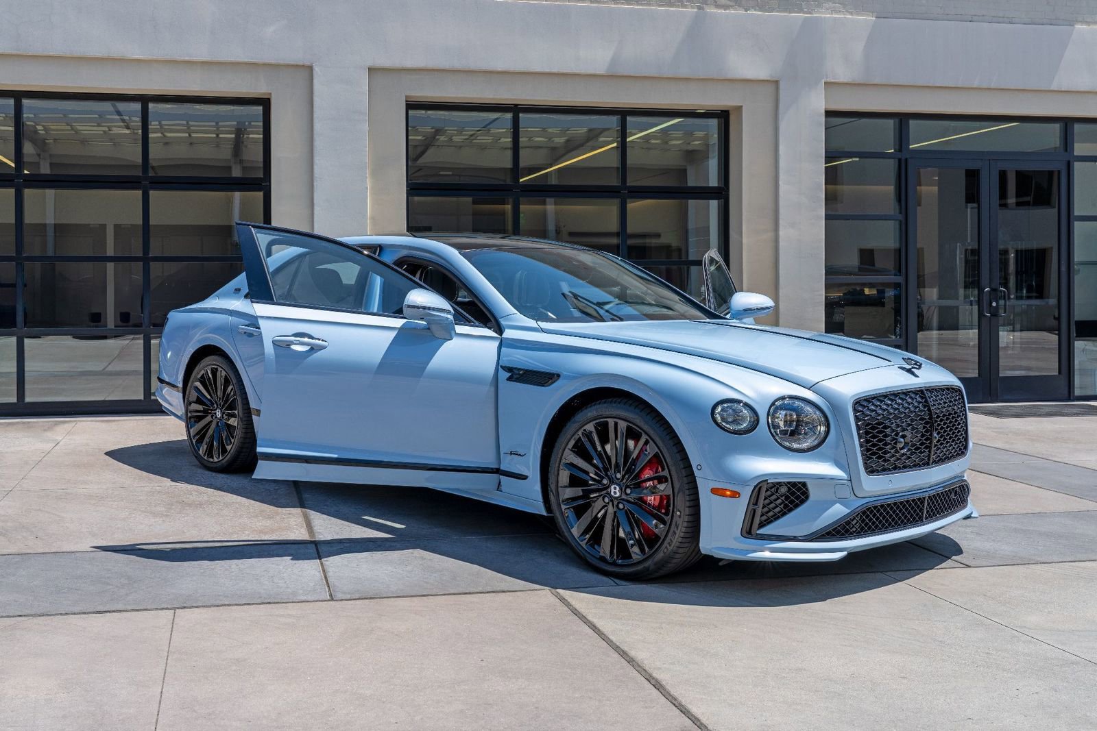 New 2025 Bentley Flying Spur Plug-In Hybrid AWD/4WD image 27