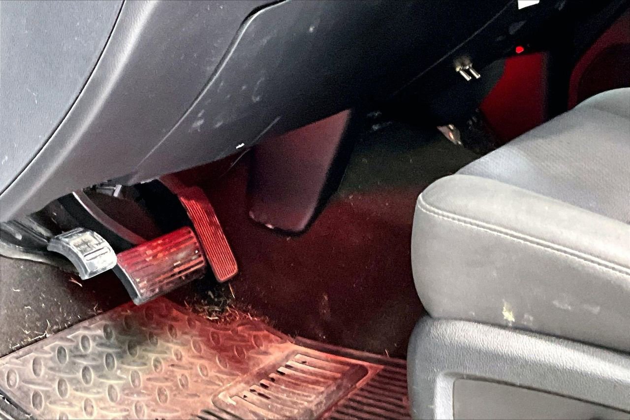 Used 2016 Chevrolet Silverado 1500 LT w/ All Star Edition image 21