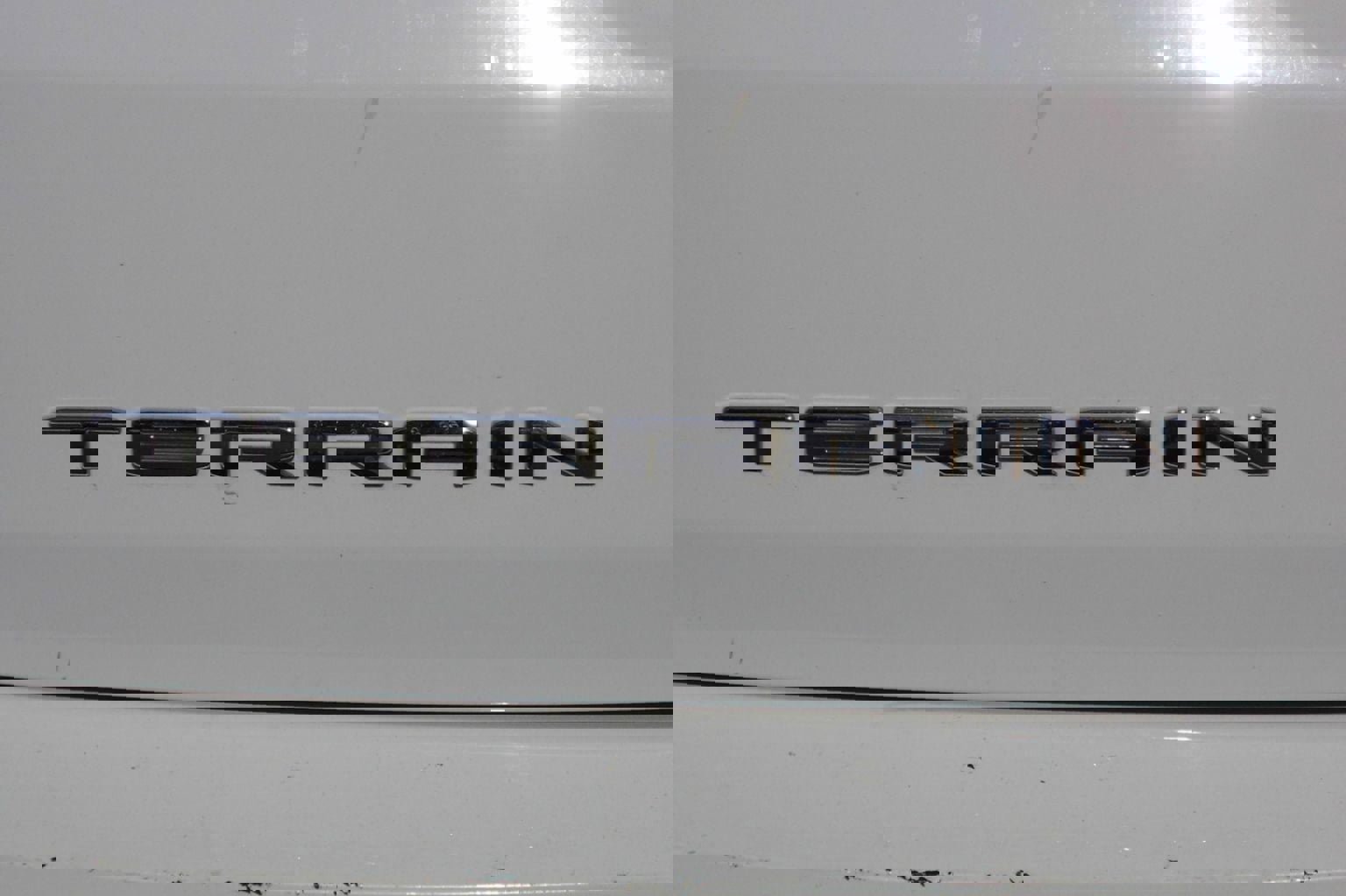 Used 2022 GMC Terrain SLE w/ Driver Convenience Package image 7