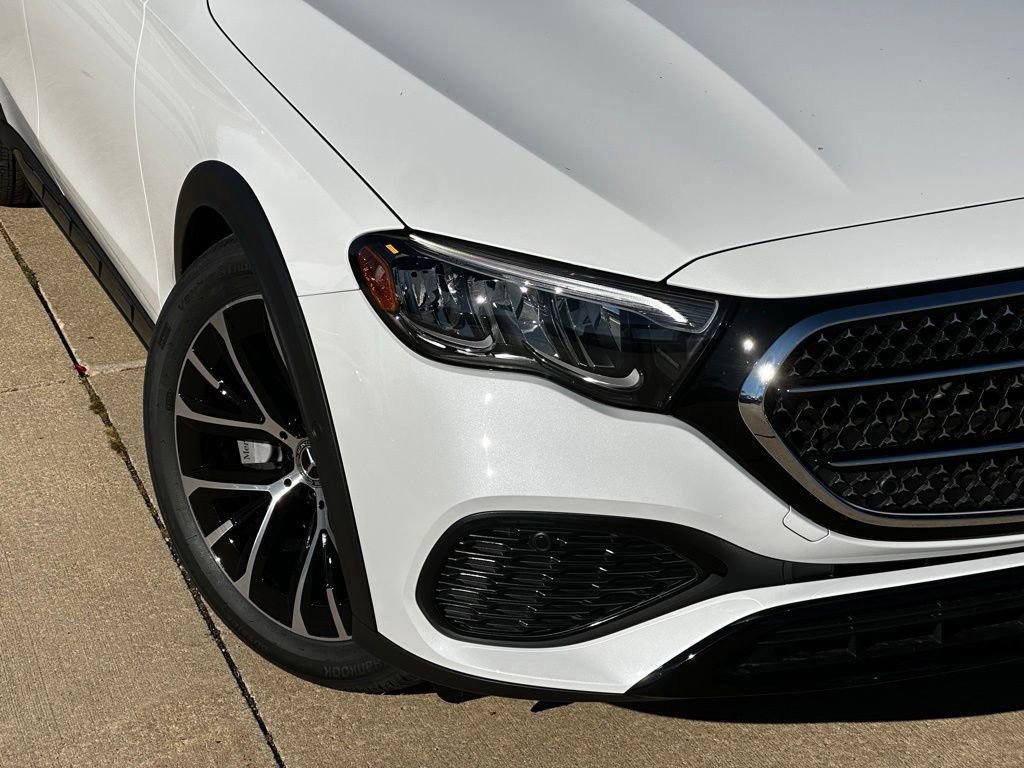 Used 2025 Mercedes-Benz E 450 4MATIC All-Terrain Wagon image 29