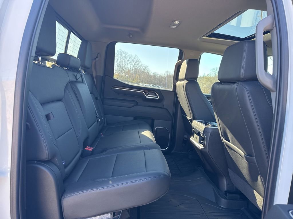 New 2025 GMC Sierra 1500 Elevation w/ Elevation Premium Package image 28