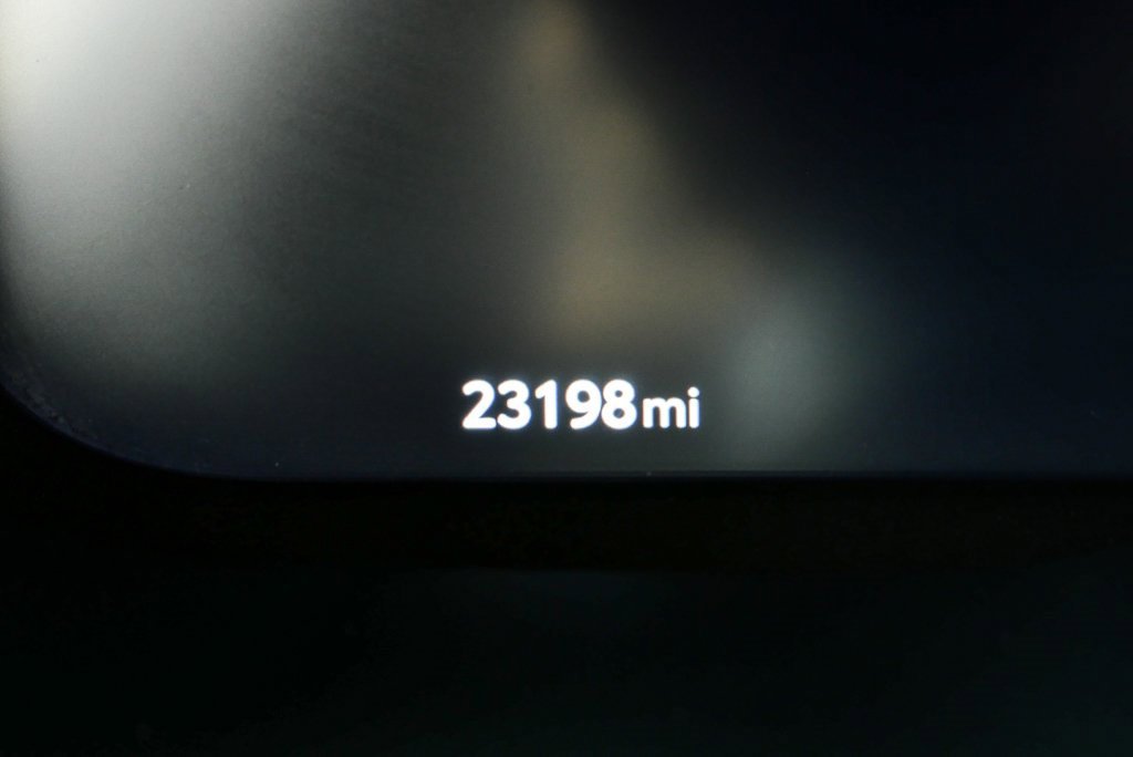 Used 2023 Toyota RAV4 Limited image 8