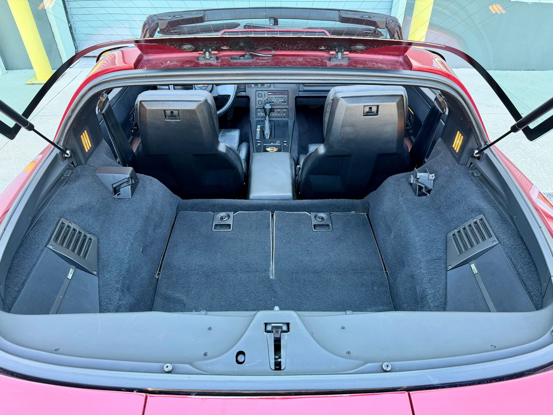 Used 1989 Chevrolet Corvette Coupe RWD image 9