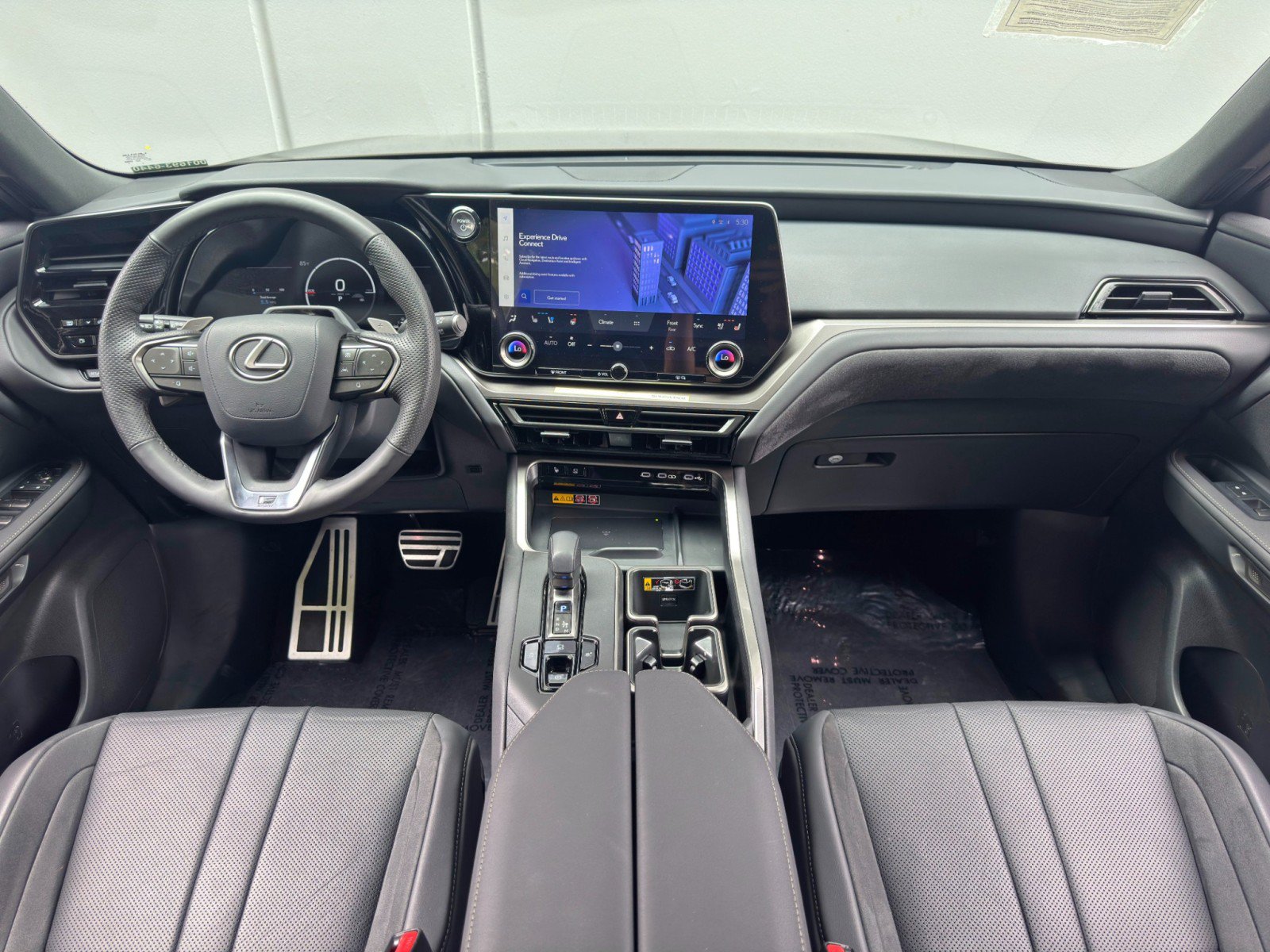 Used 2024 Lexus TX 500h AWD w/ Technology Package image 13