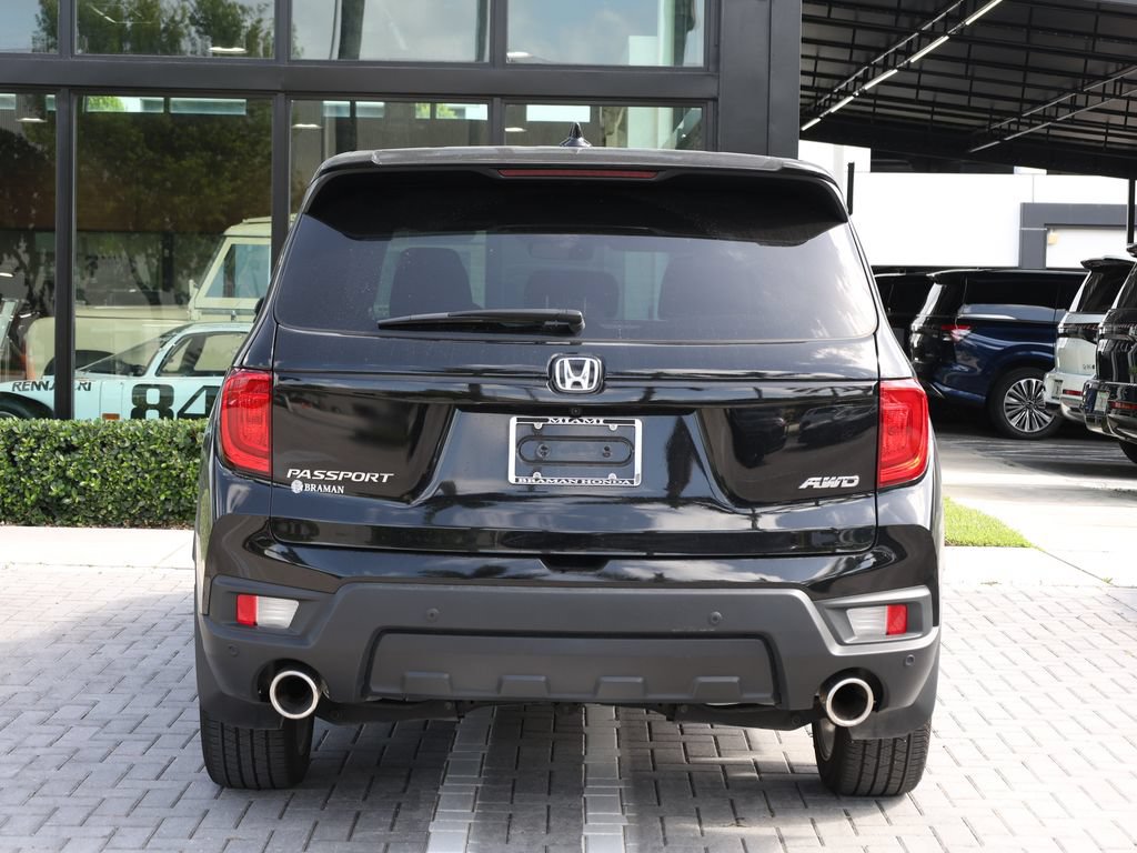 Used 2025 Honda Passport EX-L image 6