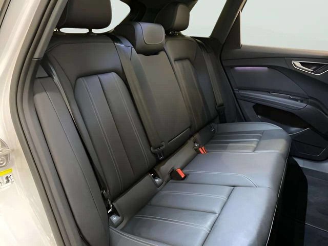 Used 2024 Audi Q4 e-tron Premium Plus w/ Premium Plus AWD/4WD image 75