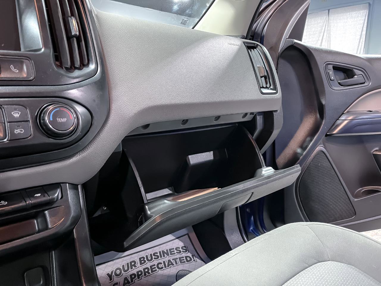 Used 2018 Chevrolet Colorado W/T w/ WT Convenience Package image 26