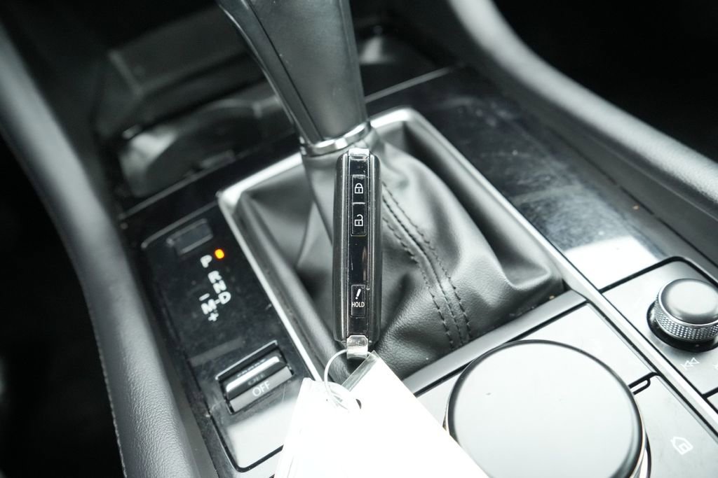 Used 2024 MAZDA MAZDA3 s image 38