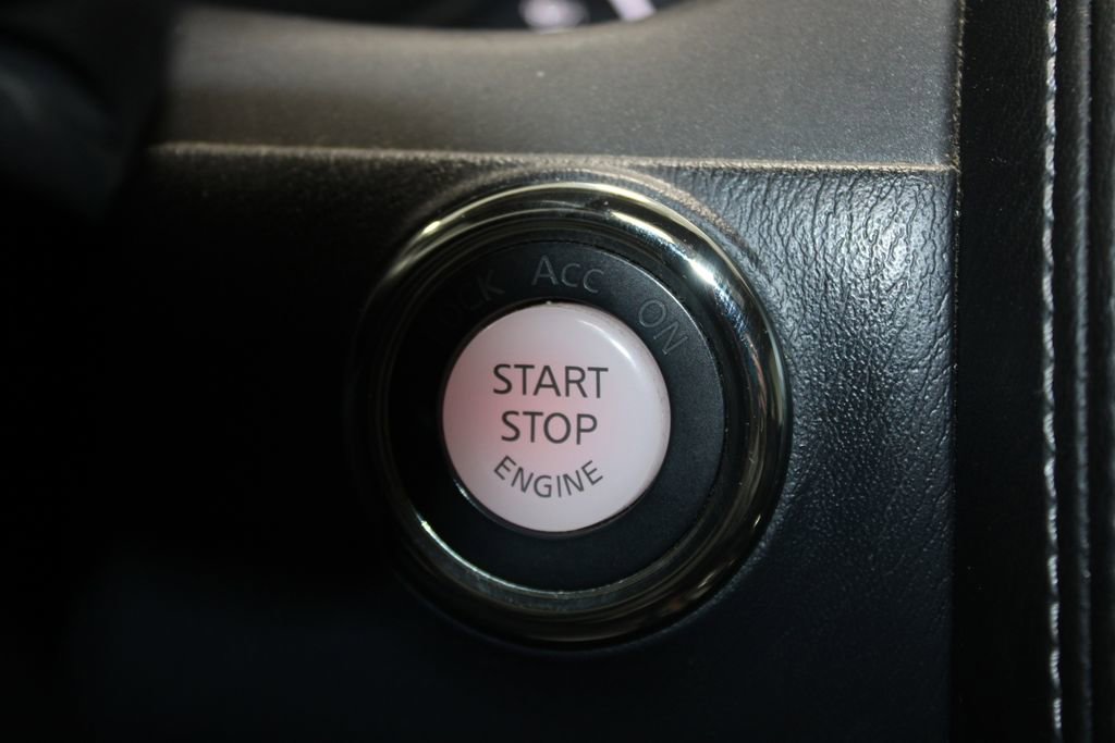 Used 2018 Nissan Armada Platinum w/ Captain Seat Package image 54