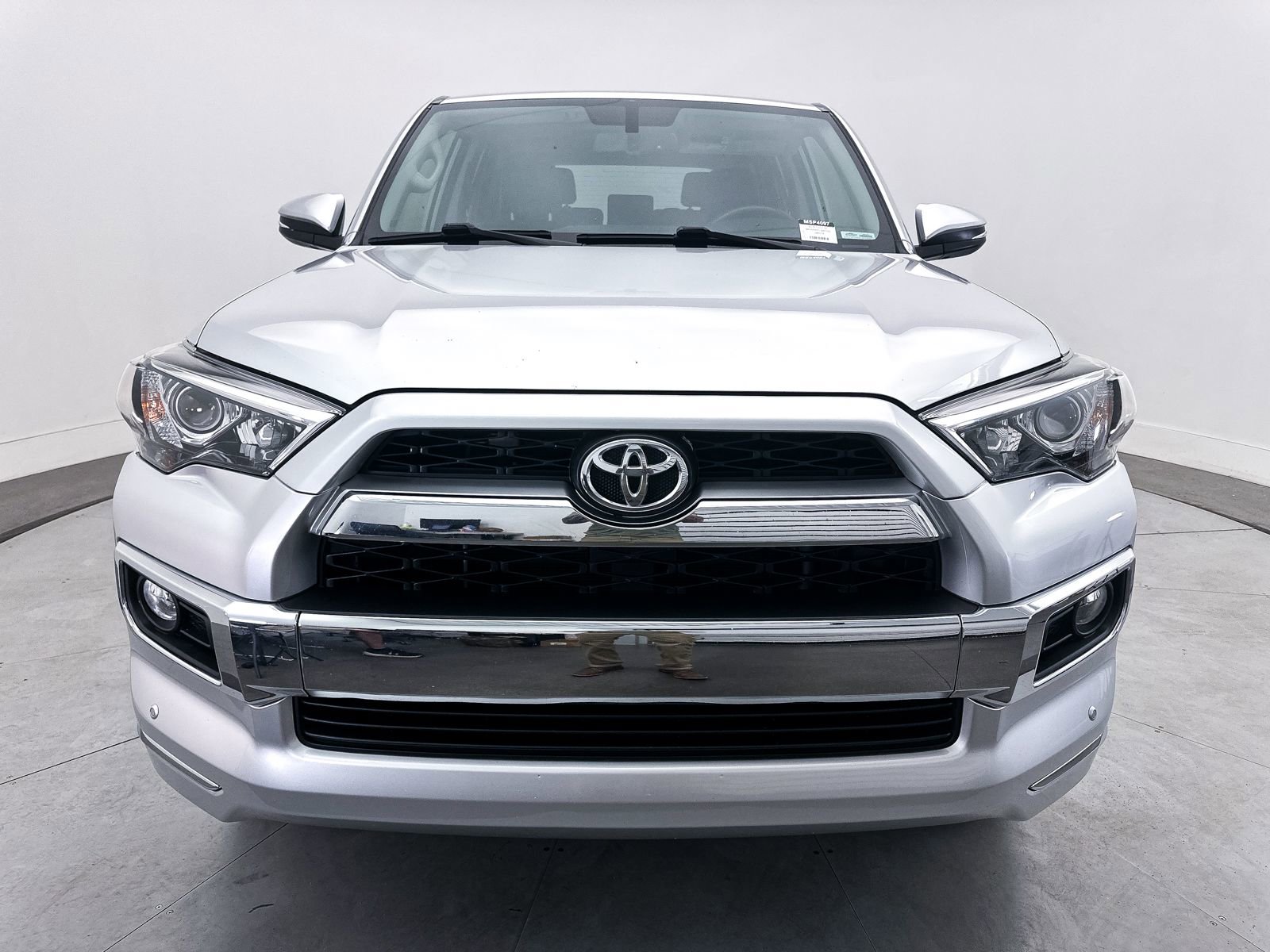 Used 2018 Toyota 4Runner Limited AWD/4WD image 11