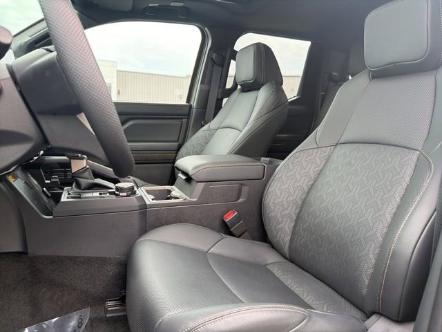Used 2025 Toyota Tacoma Limited image 16