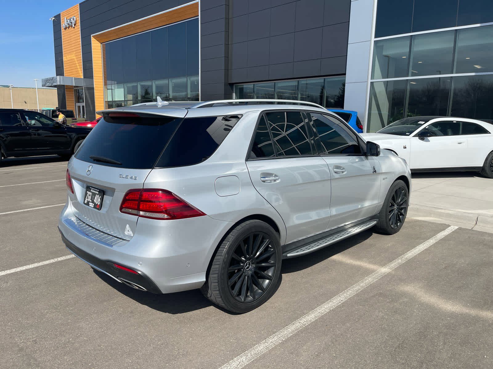 Used 2018 Mercedes-Benz GLE 43 AMG 4MATIC image 4
