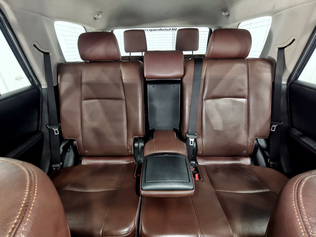 Used 2018 Toyota 4Runner Limited AWD/4WD image 23