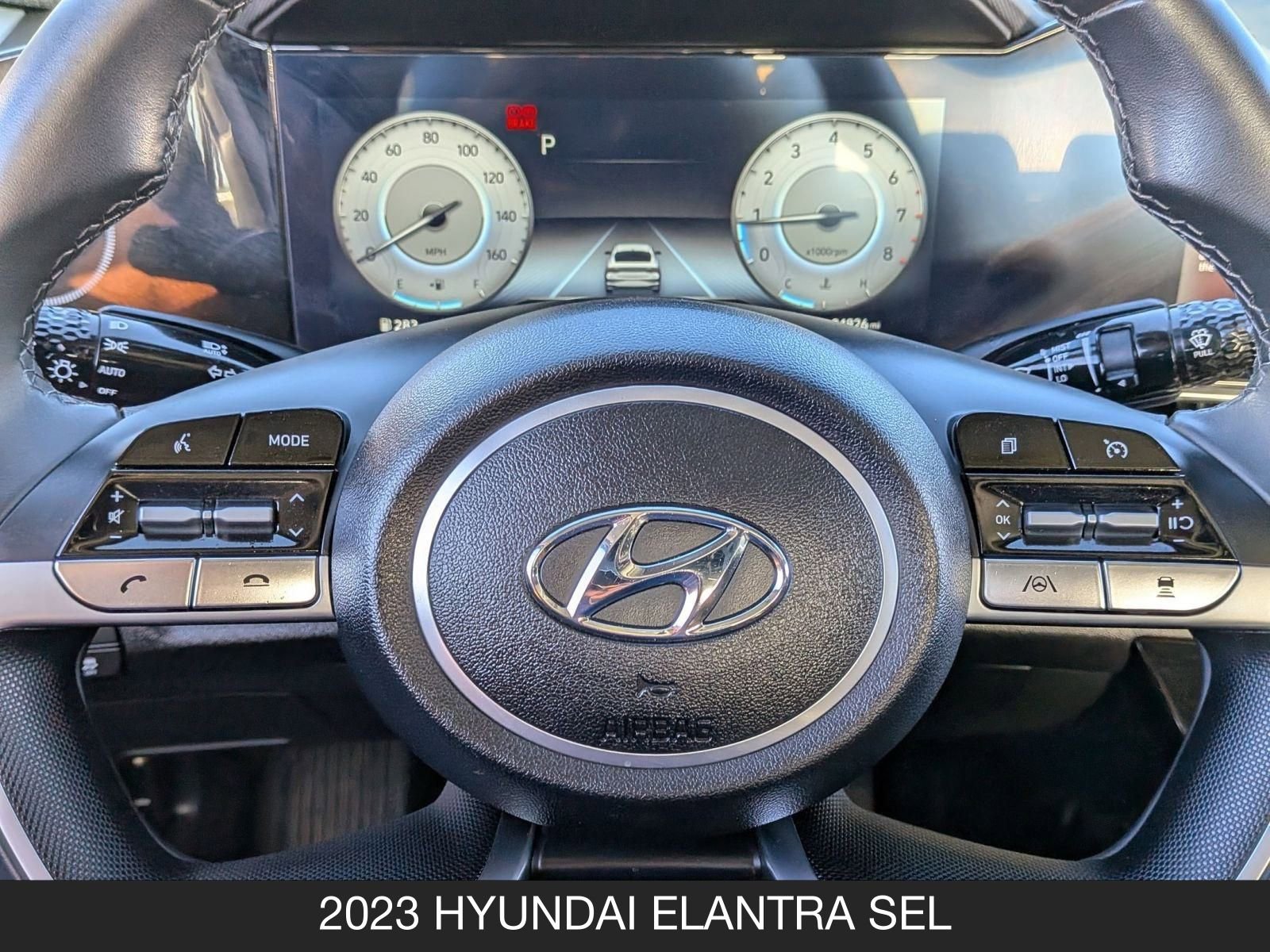 Used 2023 Hyundai Elantra SEL w/ Convenience Package image 12