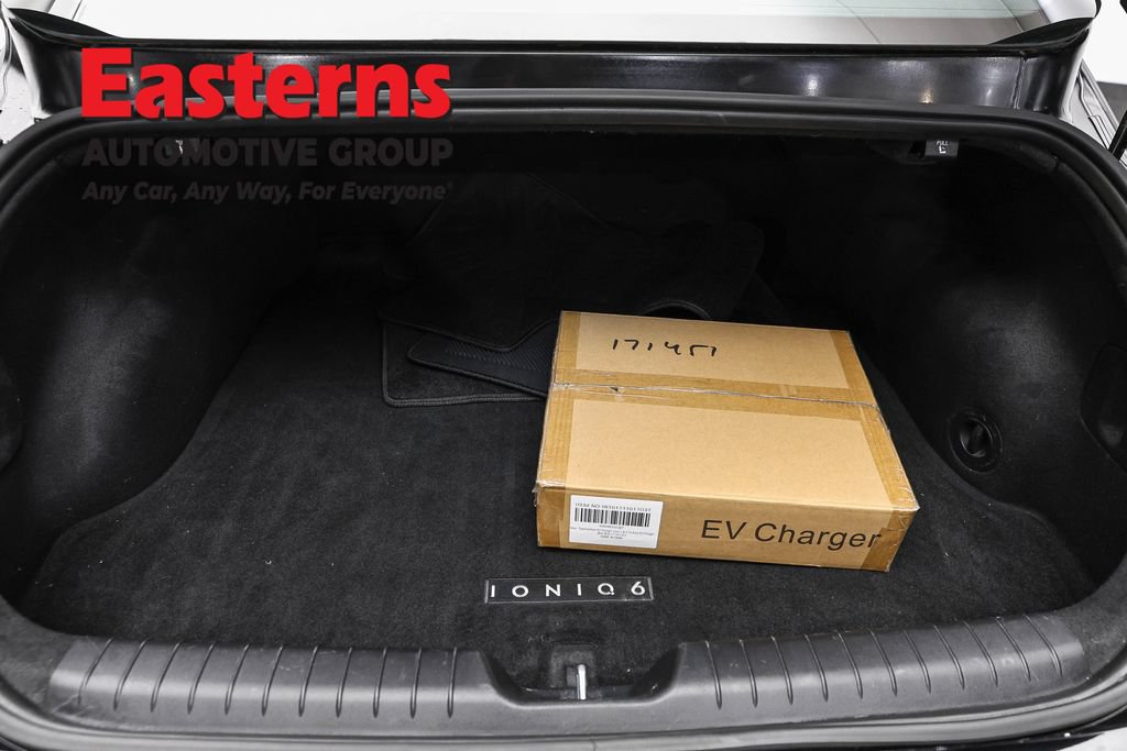 Used 2024 Hyundai Ioniq 6 SE AWD/4WD image 9