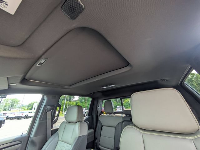 Certified 2024 Chevrolet Silverado 1500 ZR2 w/ Technology Package AWD/4WD image 29