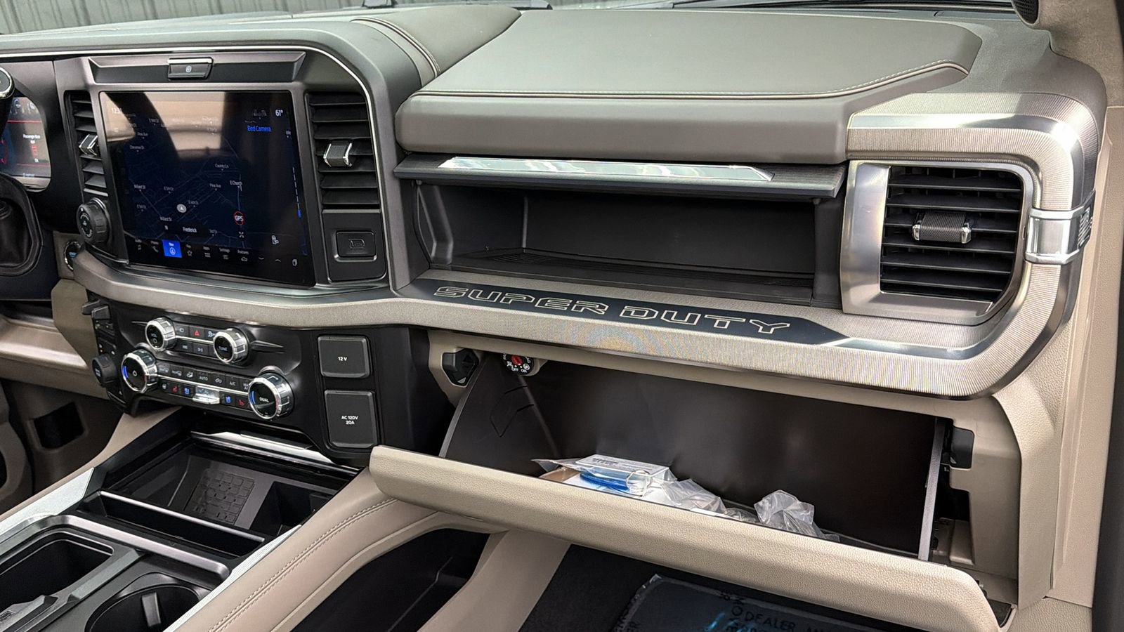 Used 2026 Ford F450 Platinum w/ Platinum Plus Package AWD/4WD image 41