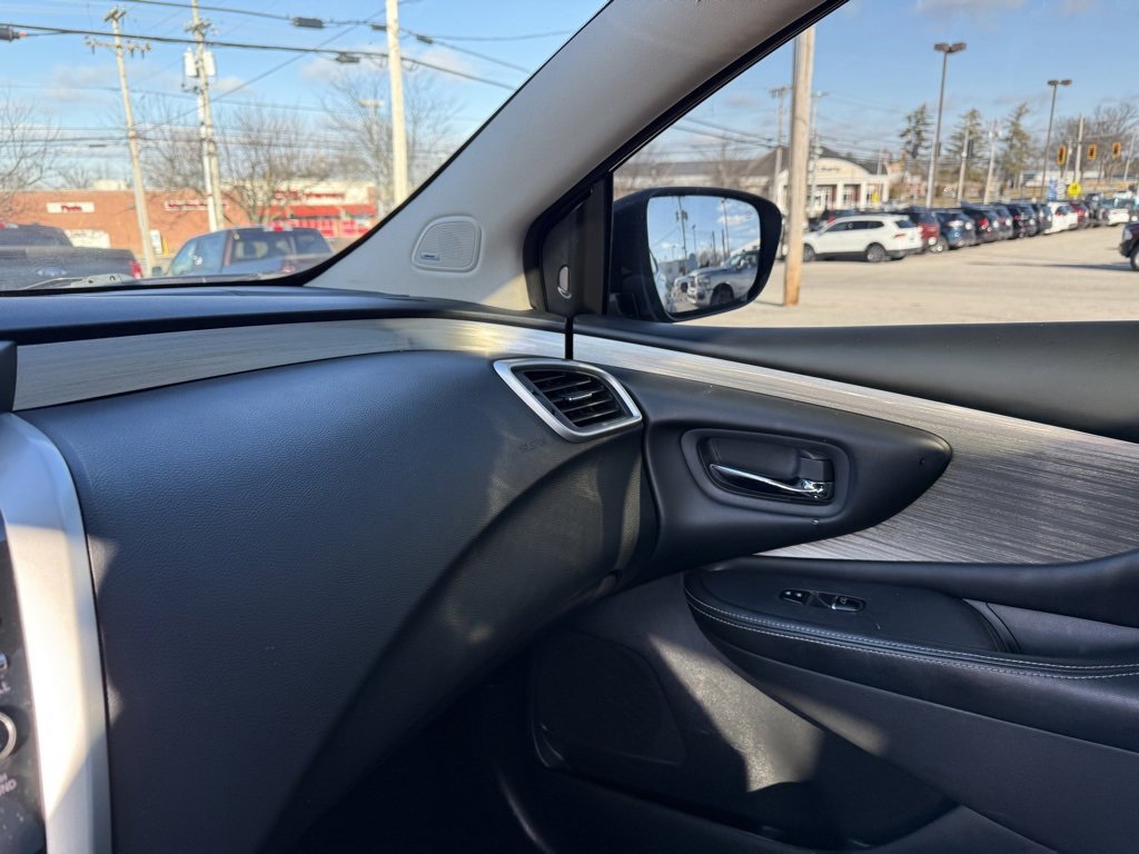 Used 2018 Nissan Murano Platinum image 22