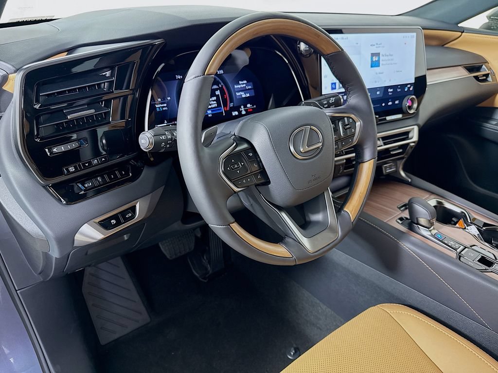Certified 2025 Lexus RX 350 Premium w/ Accessory Package (Z1) FWD image 9
