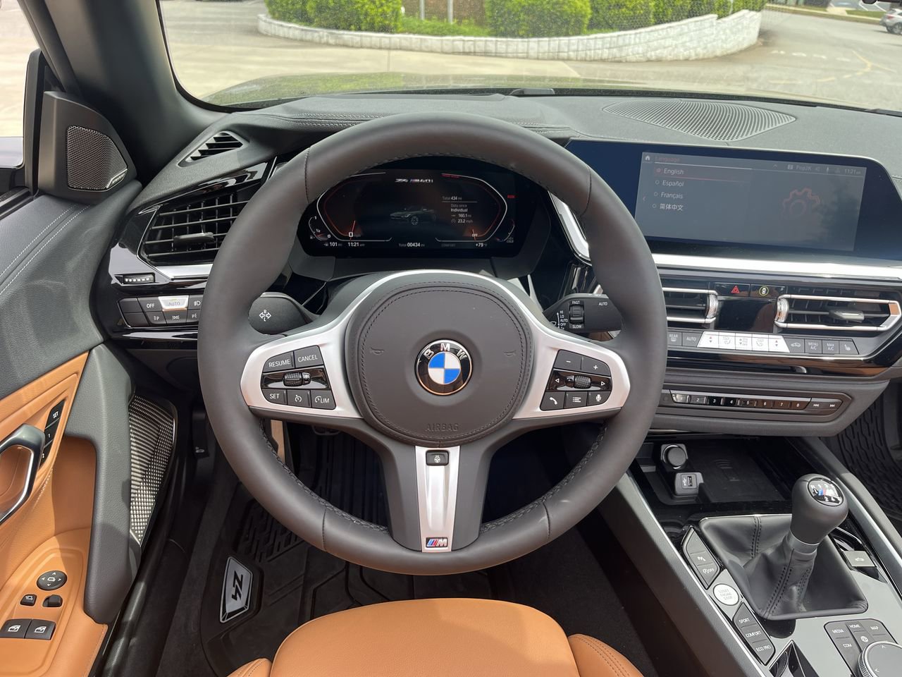 Certified 2025 BMW Z4 M40i w/ Edition RWD image 21