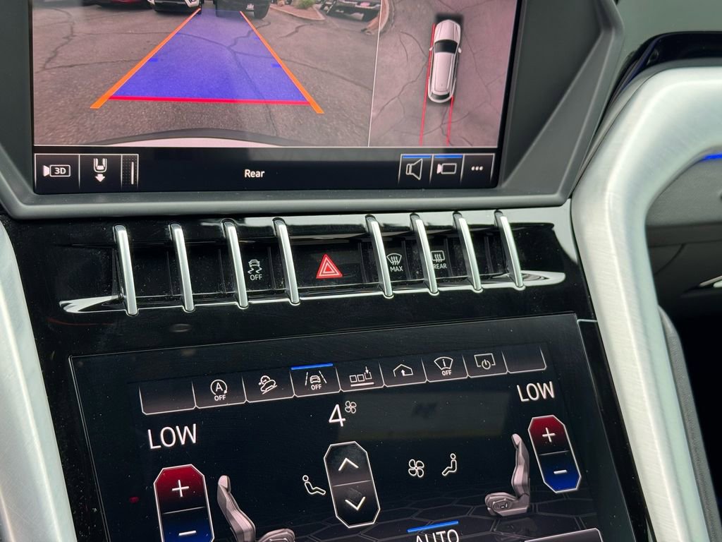 Used 2019 Lamborghini Urus image 30