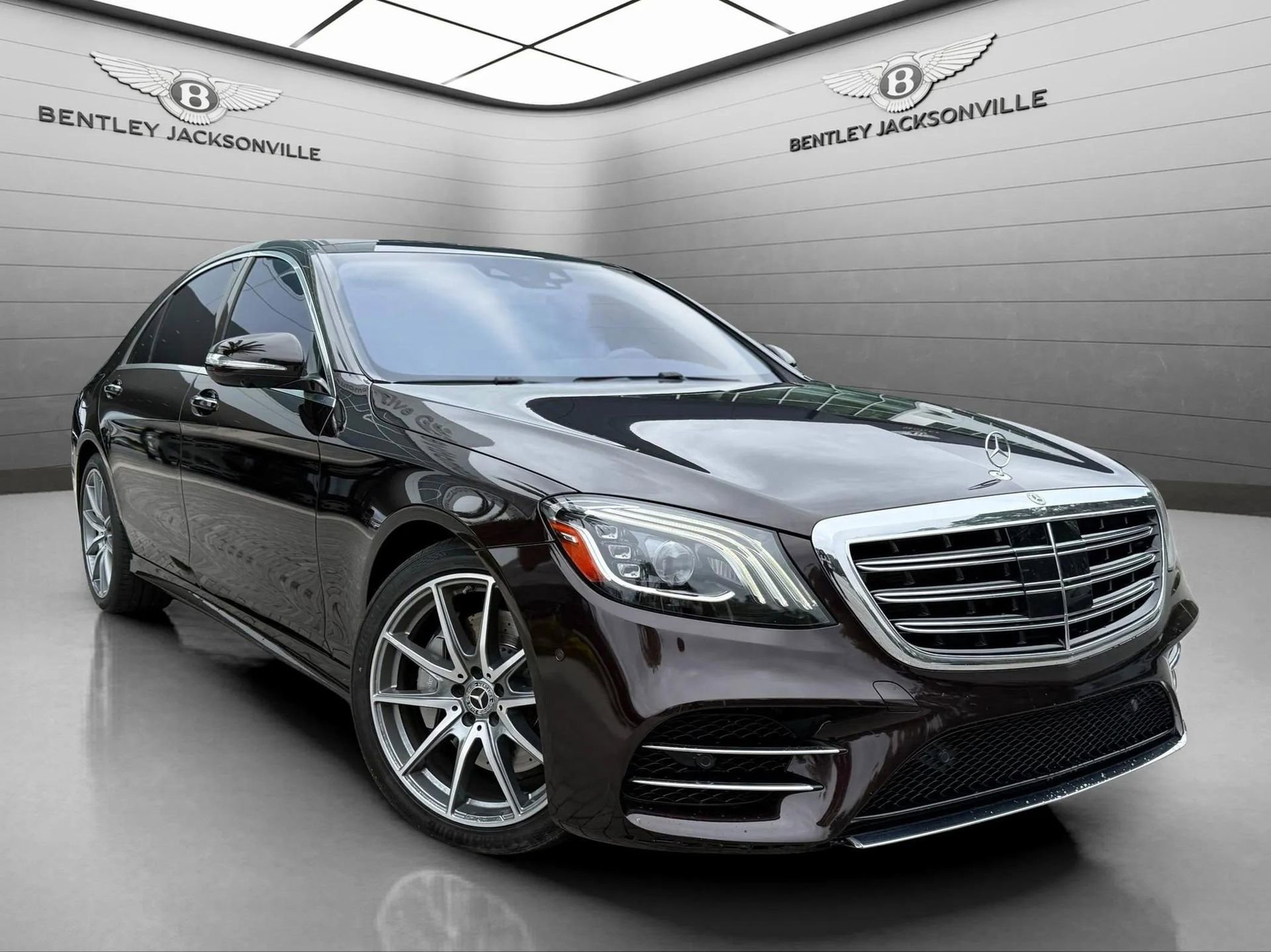Used 2019 Mercedes-Benz S 560 4MATIC Sedan 360° Tour