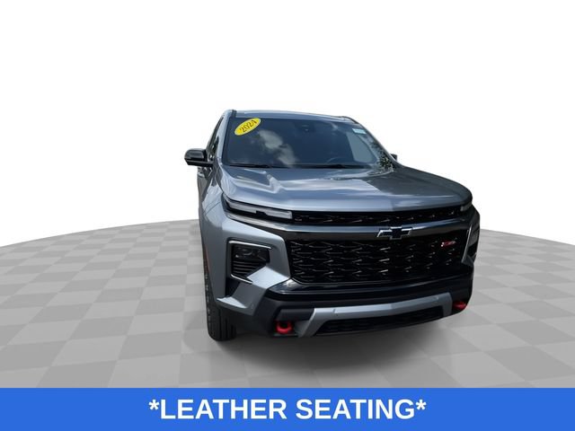 Used 2024 Chevrolet Traverse Z71 w/ Enhanced Driving Package AWD/4WD image 4