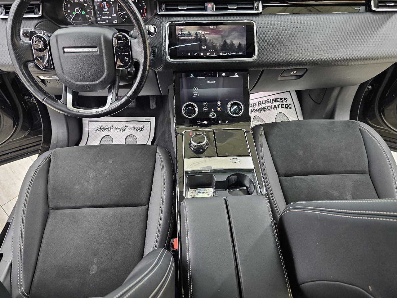 Used 2018 Land Rover Range Rover Velar image 26