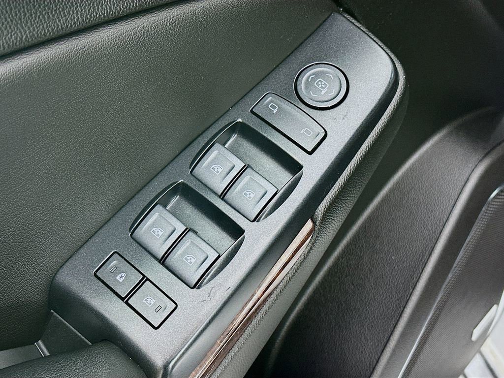 Used 2020 GMC Yukon SLE w/ Convenience Package image 24