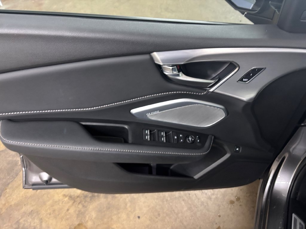 Certified 2024 Acura RDX w/ Technology Package AWD/4WD image 11