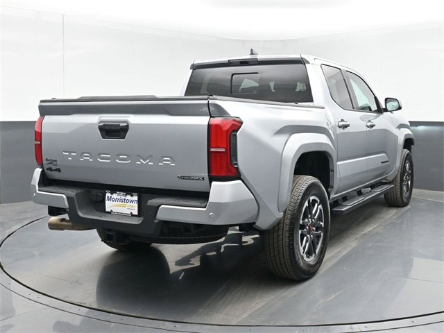 Used 2025 Toyota Tacoma TRD Sport image 14