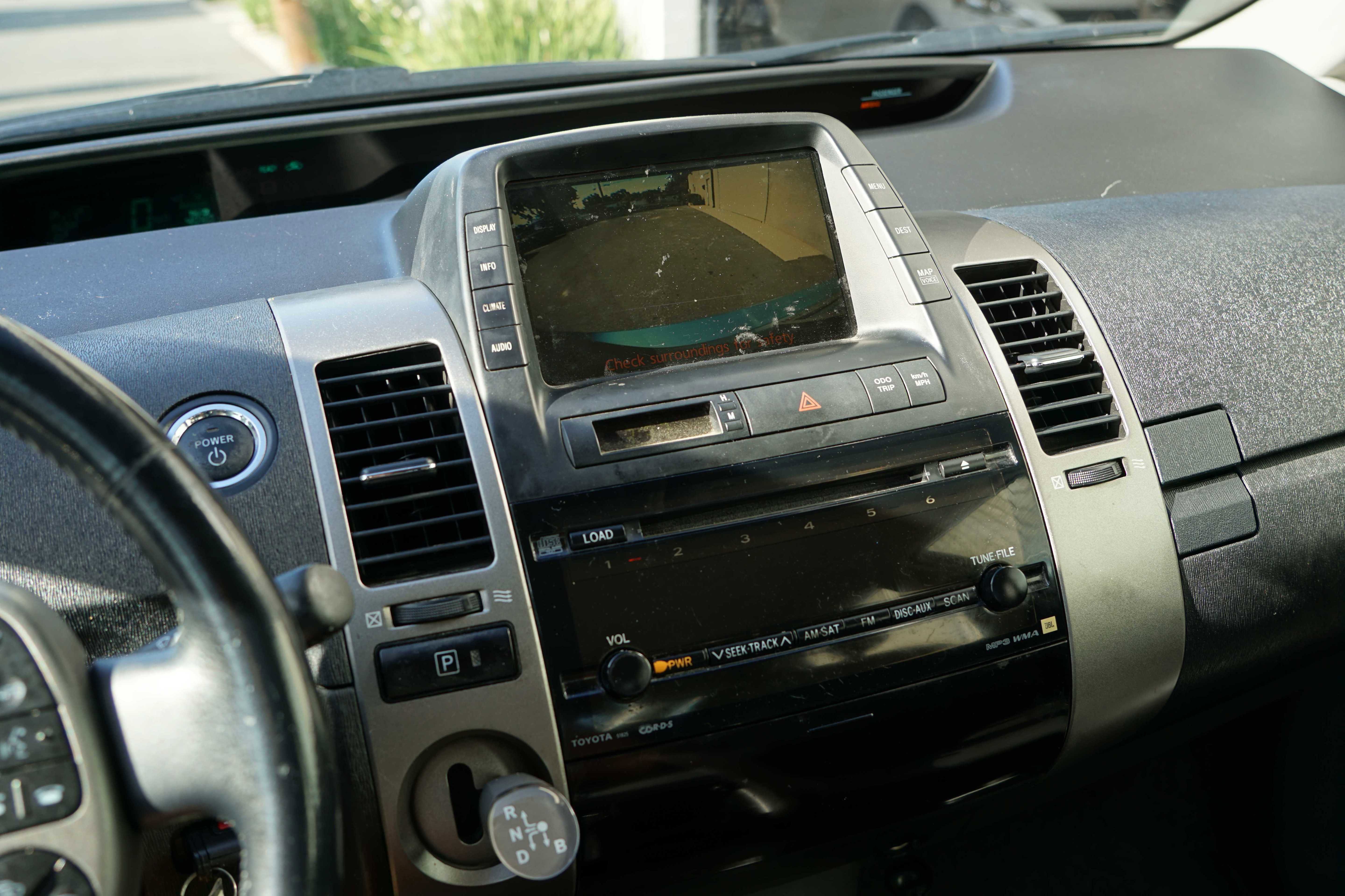 Used 2009 Toyota Prius Touring FWD image 40