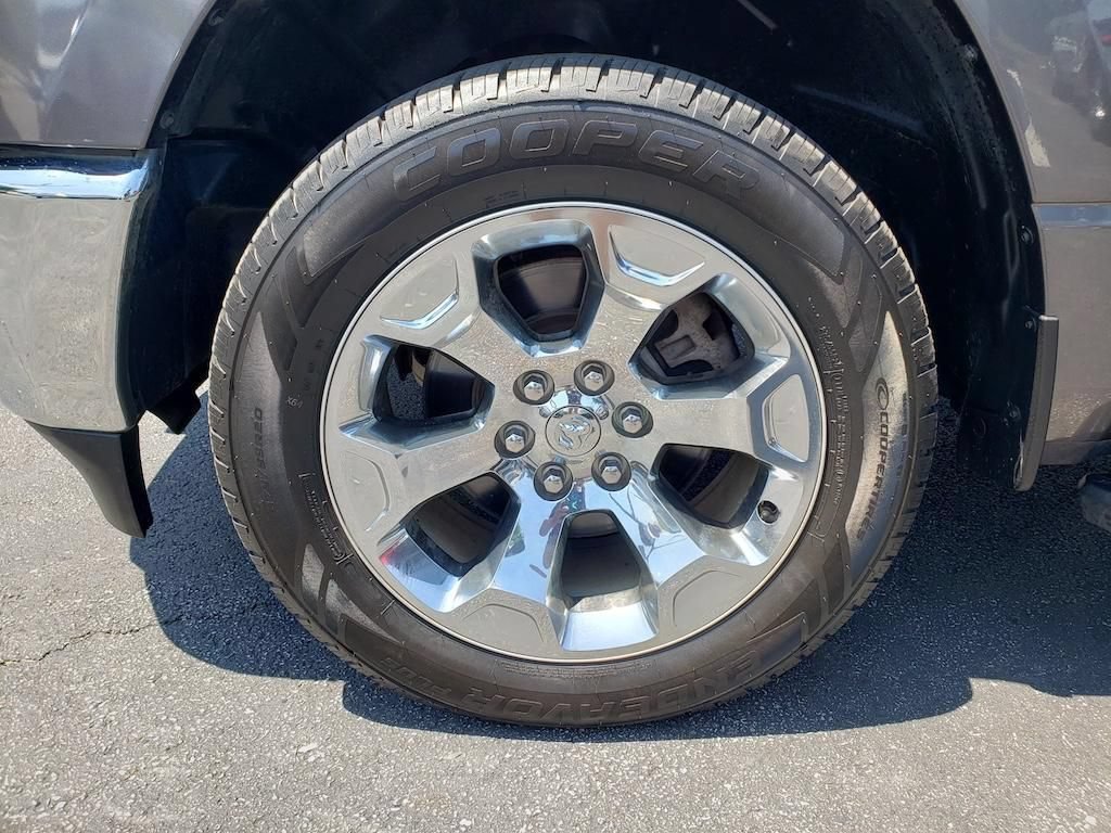 Used 2024 RAM 1500 Big Horn AWD/4WD image 35