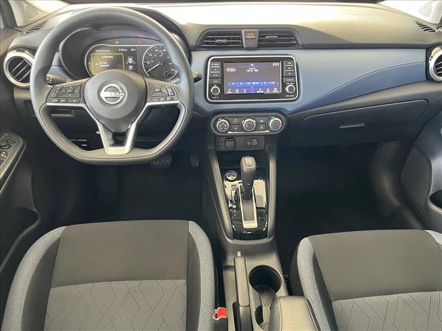 Used 2025 Nissan Versa SV image 11