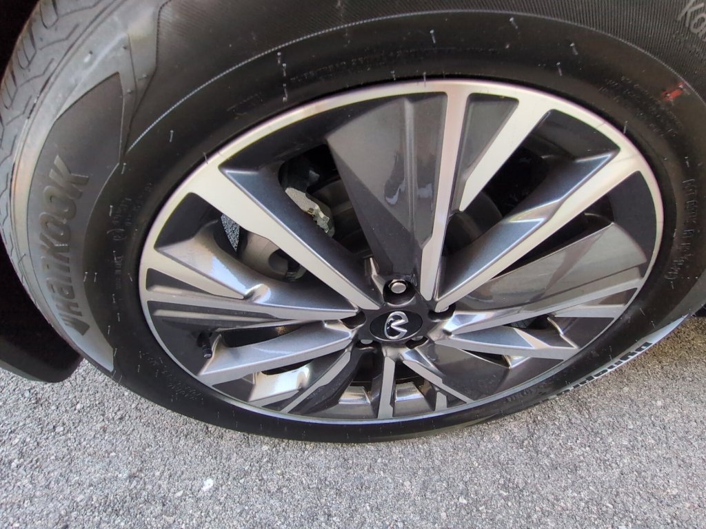 Certified 2027 INFINITI QX60 Luxe w/ Cargo Package FWD image 32
