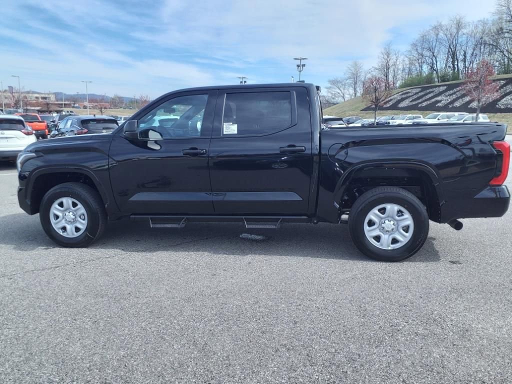 New 2025 Toyota Tundra SR w/ SR Tow Package image 7