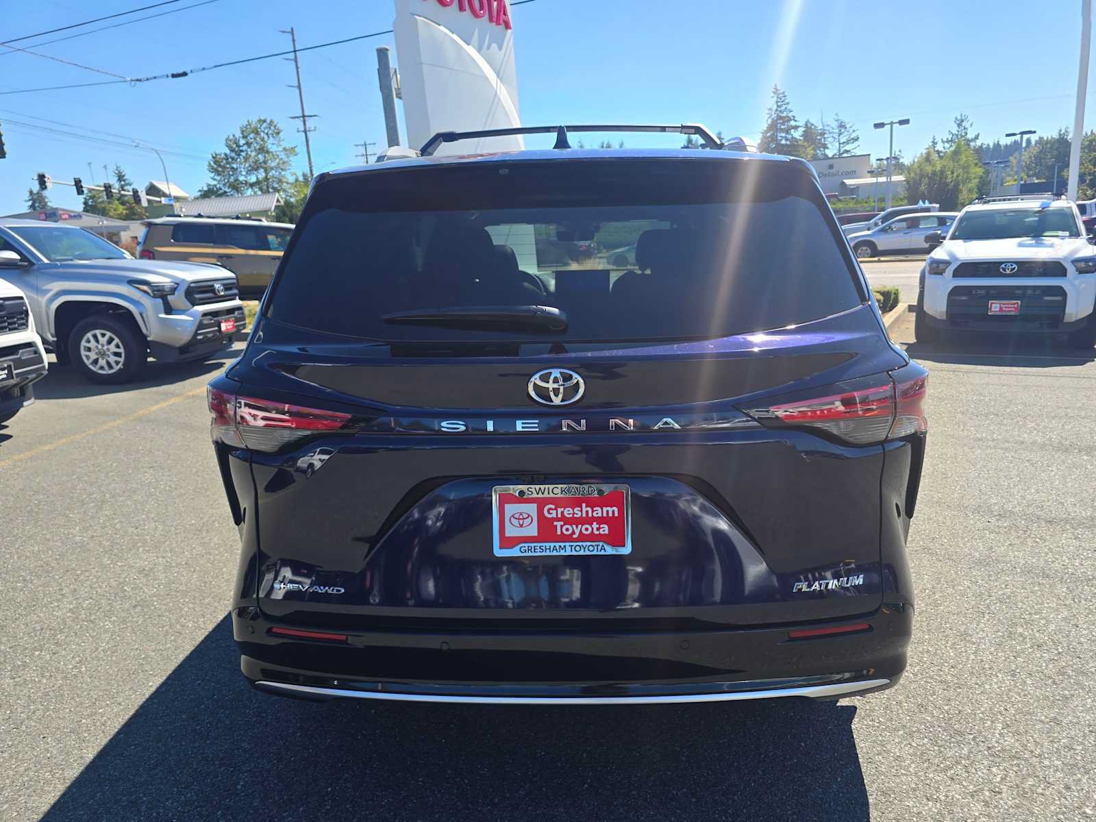 New 2026 Toyota Sienna Platinum AWD/4WD image 4