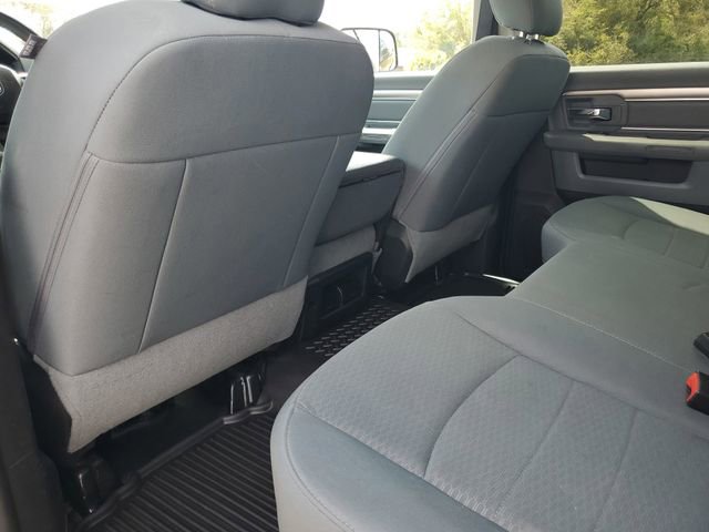 Used 2018 RAM 2500 SLT image 22