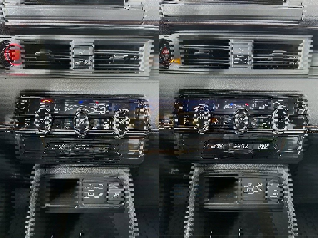 New 2025 Honda Pilot TrailSport image 22