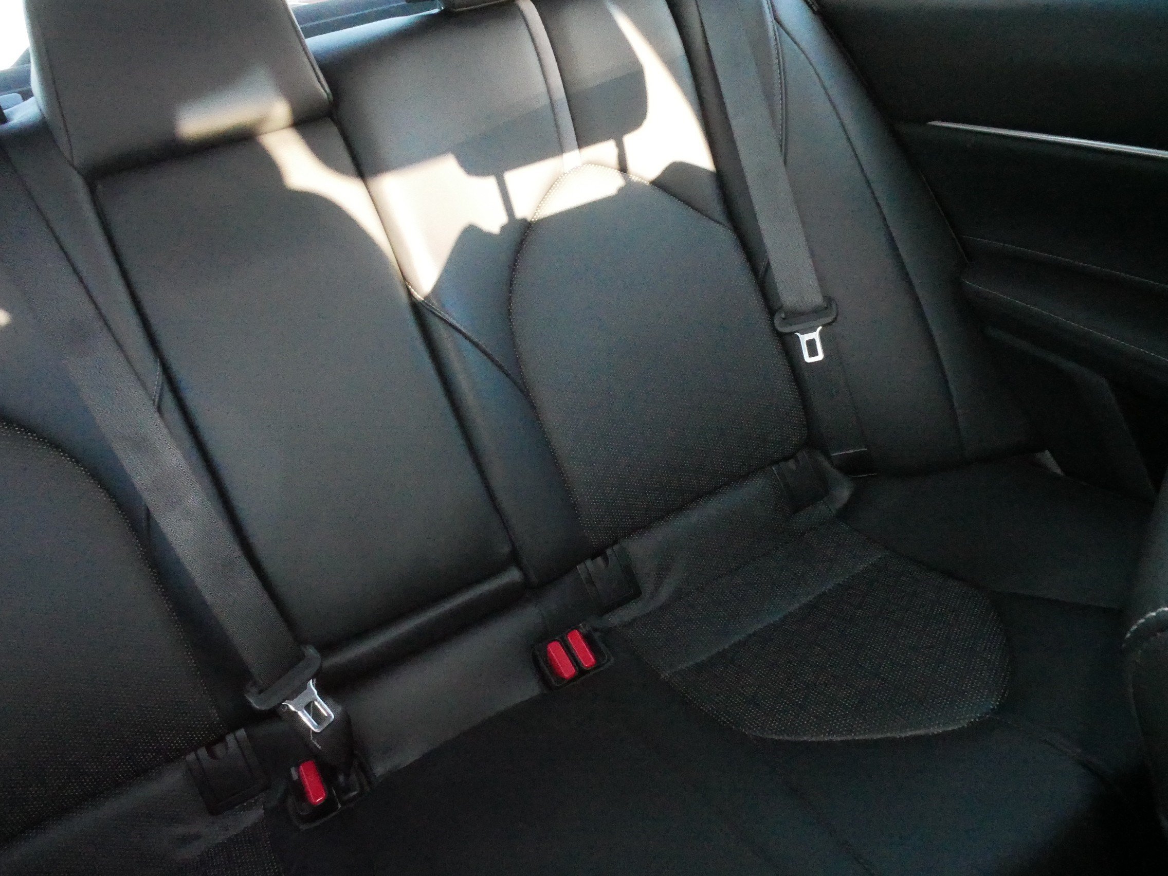 Used 2018 Toyota Camry XSE FWD image 14