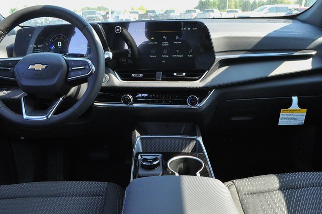 New 2026 Chevrolet Equinox LT image 14